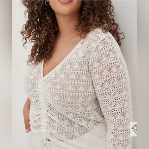 EUC Torrid Open Stitched Pullover Cinched sweater, V Neck Sz Torrid 1 (14-16)